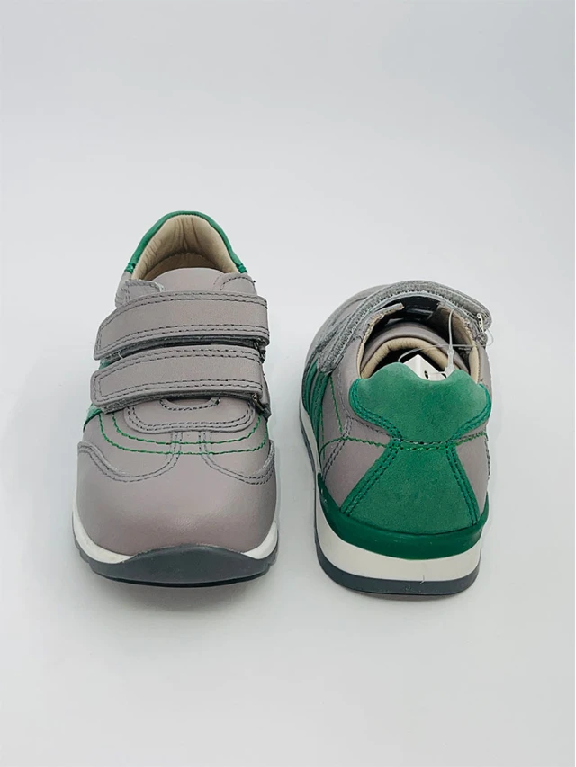 Adidasi baieti Cod 215=3359